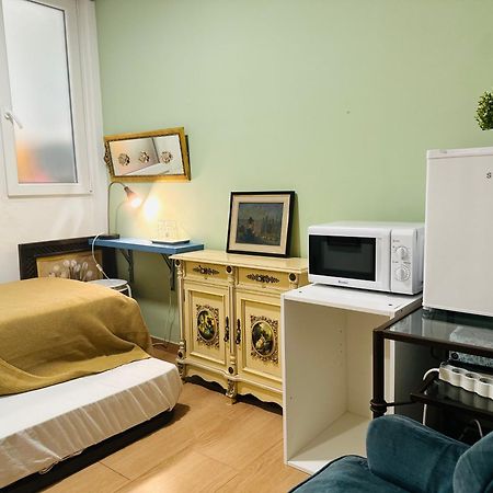 Mirador 2 Del Mercado Central - Habitacion Con Bano Privado En El Centro De La Ciudad Vella Valencia Eksteriør billede