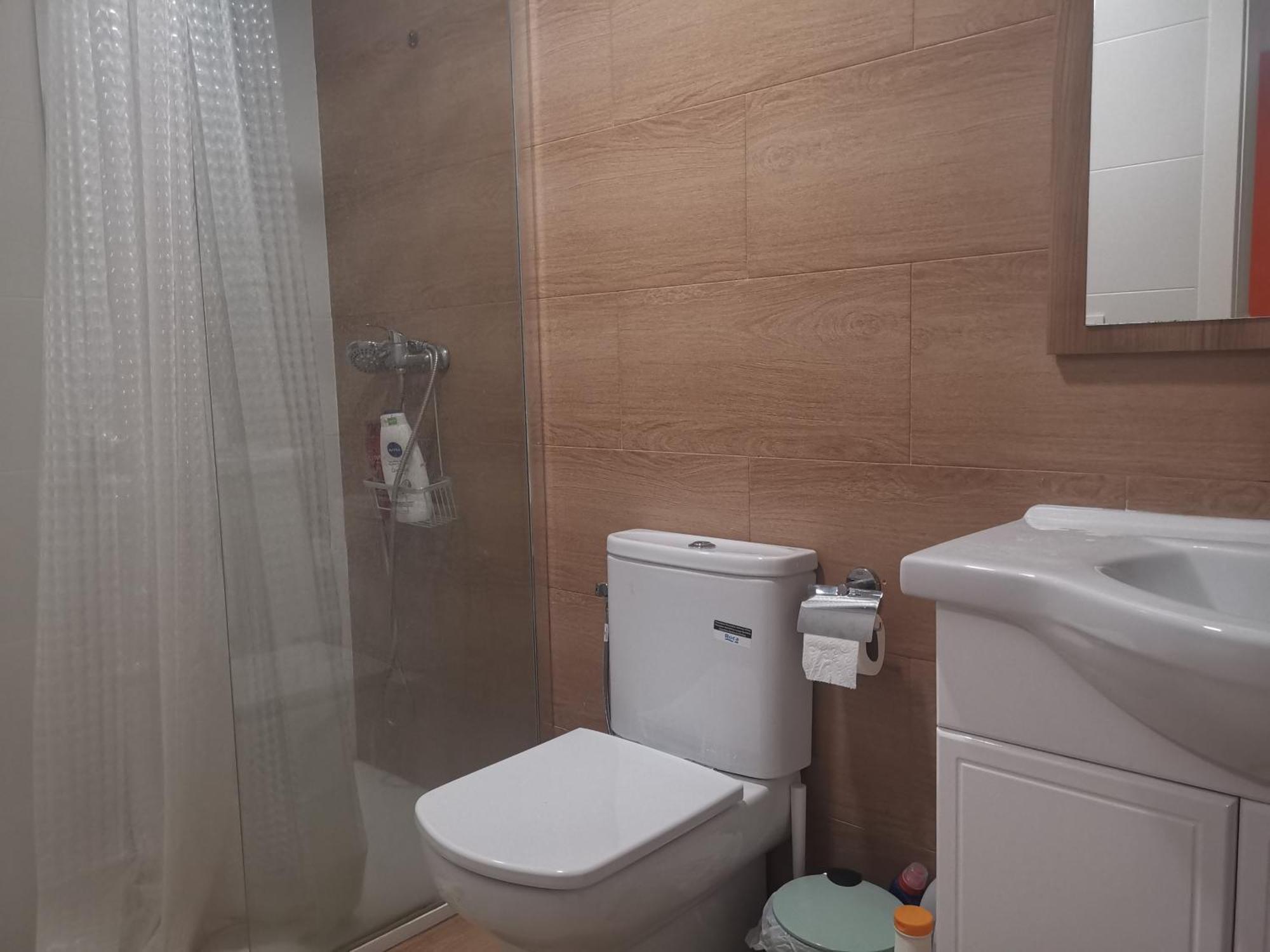 Mirador 2 Del Mercado Central - Habitacion Con Bano Privado En El Centro De La Ciudad Vella Valencia Eksteriør billede