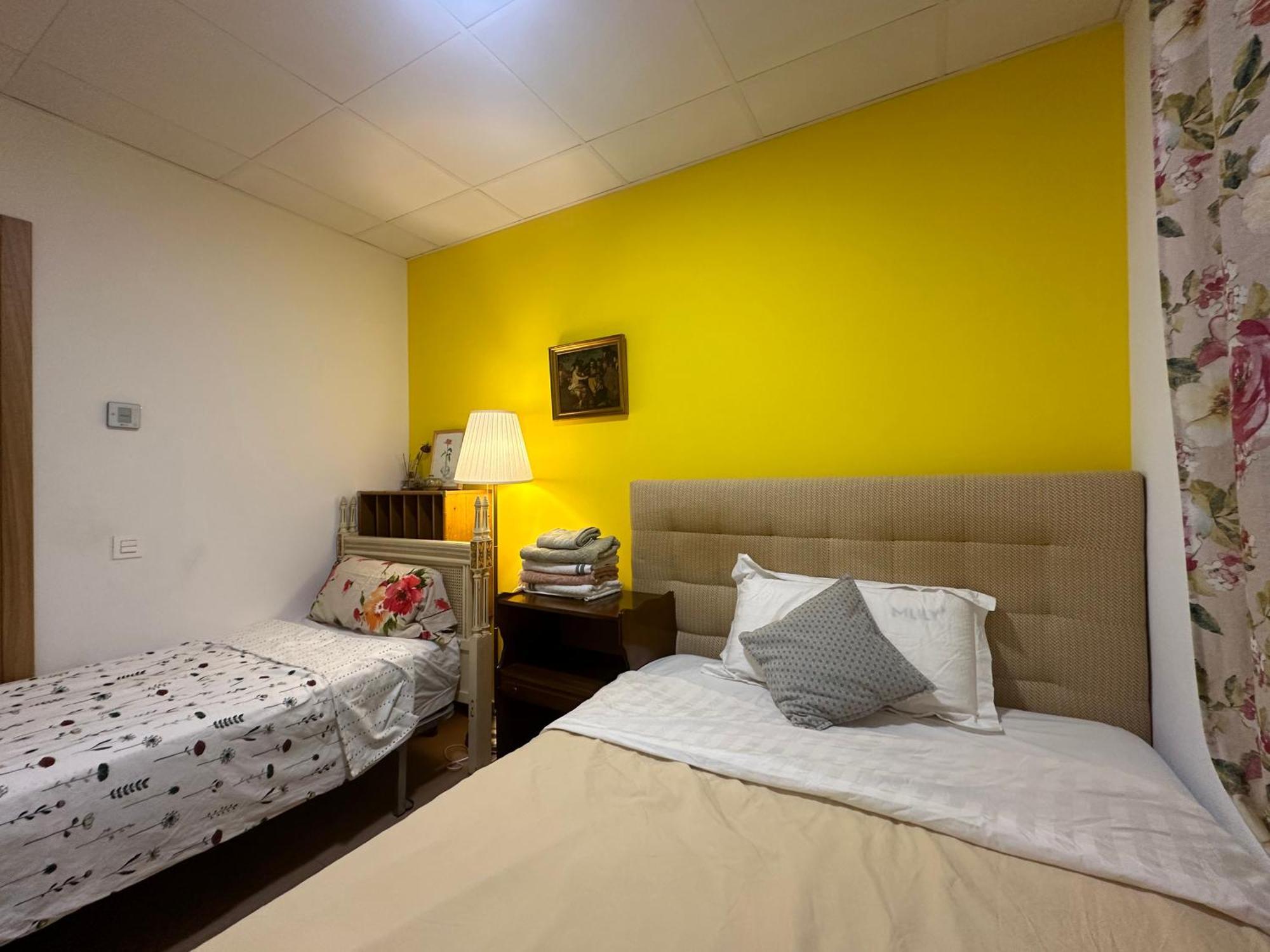 Mirador 2 Del Mercado Central - Habitacion Con Bano Privado En El Centro De La Ciudad Vella Valencia Eksteriør billede