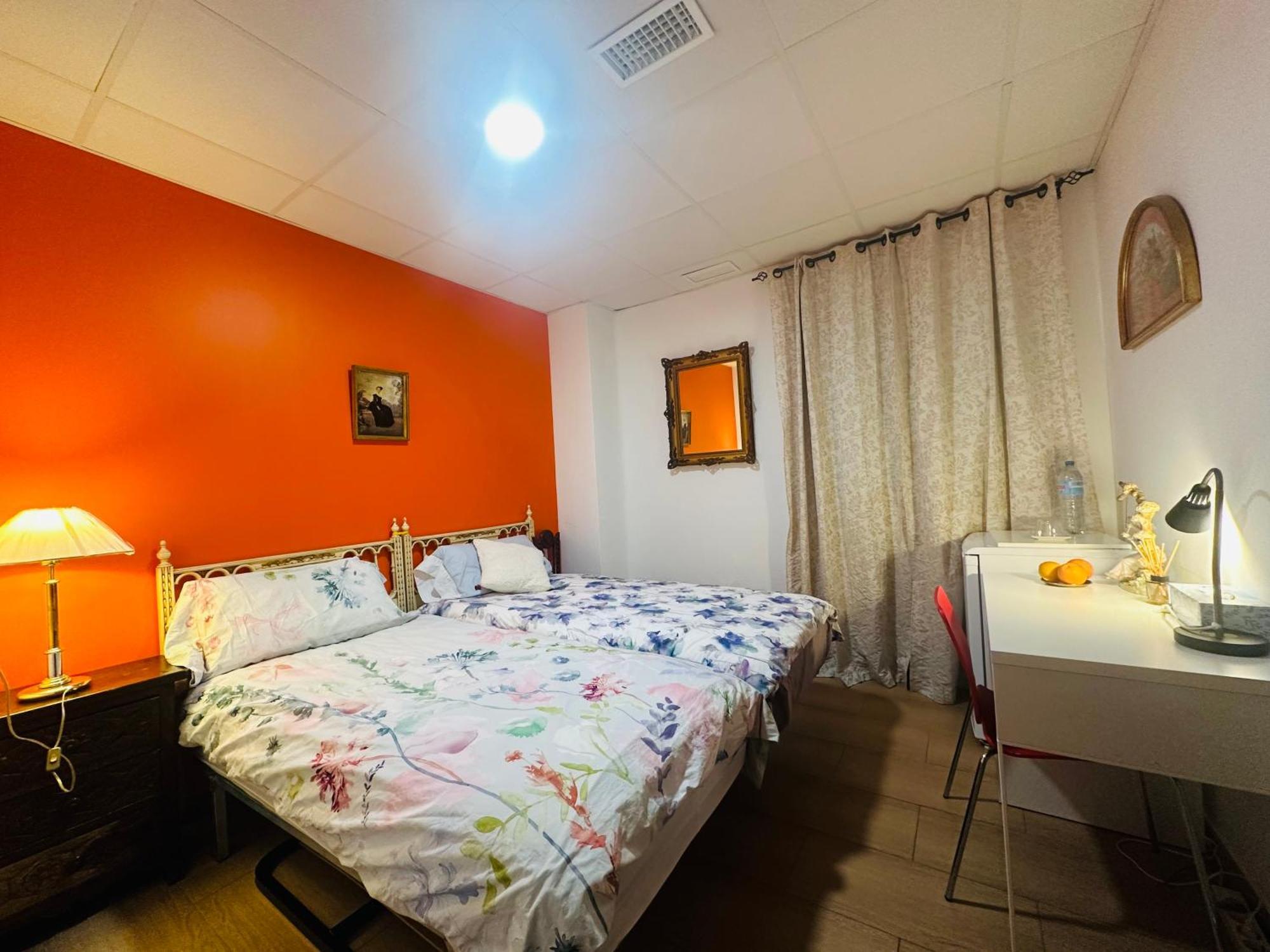 Mirador 2 Del Mercado Central - Habitacion Con Bano Privado En El Centro De La Ciudad Vella Valencia Eksteriør billede