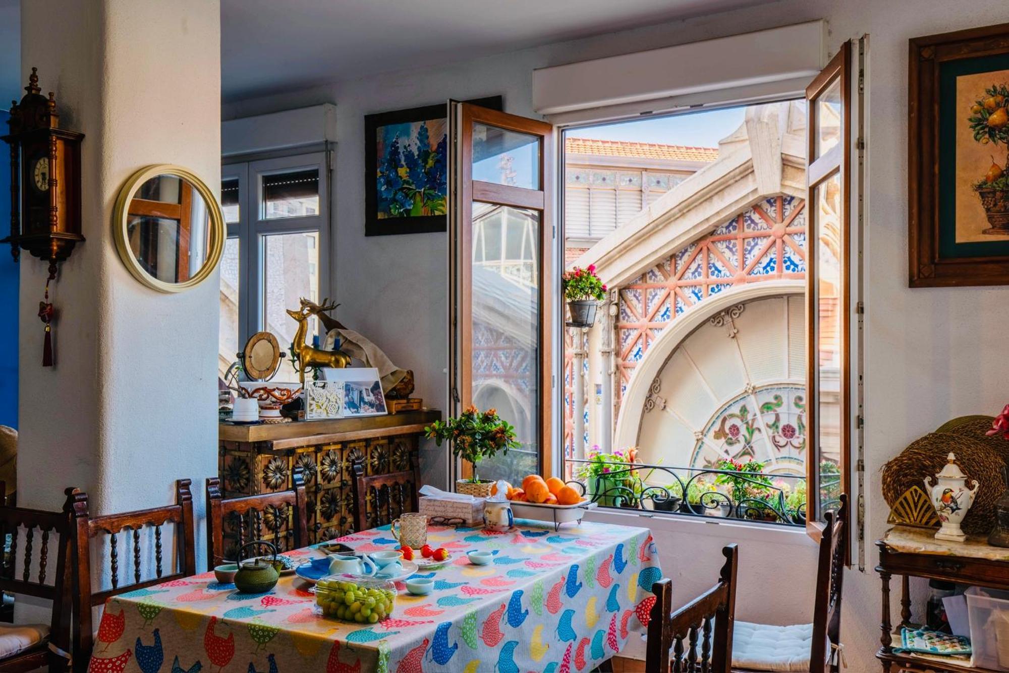 Mirador 2 Del Mercado Central - Habitacion Con Bano Privado En El Centro De La Ciudad Vella Valencia Eksteriør billede